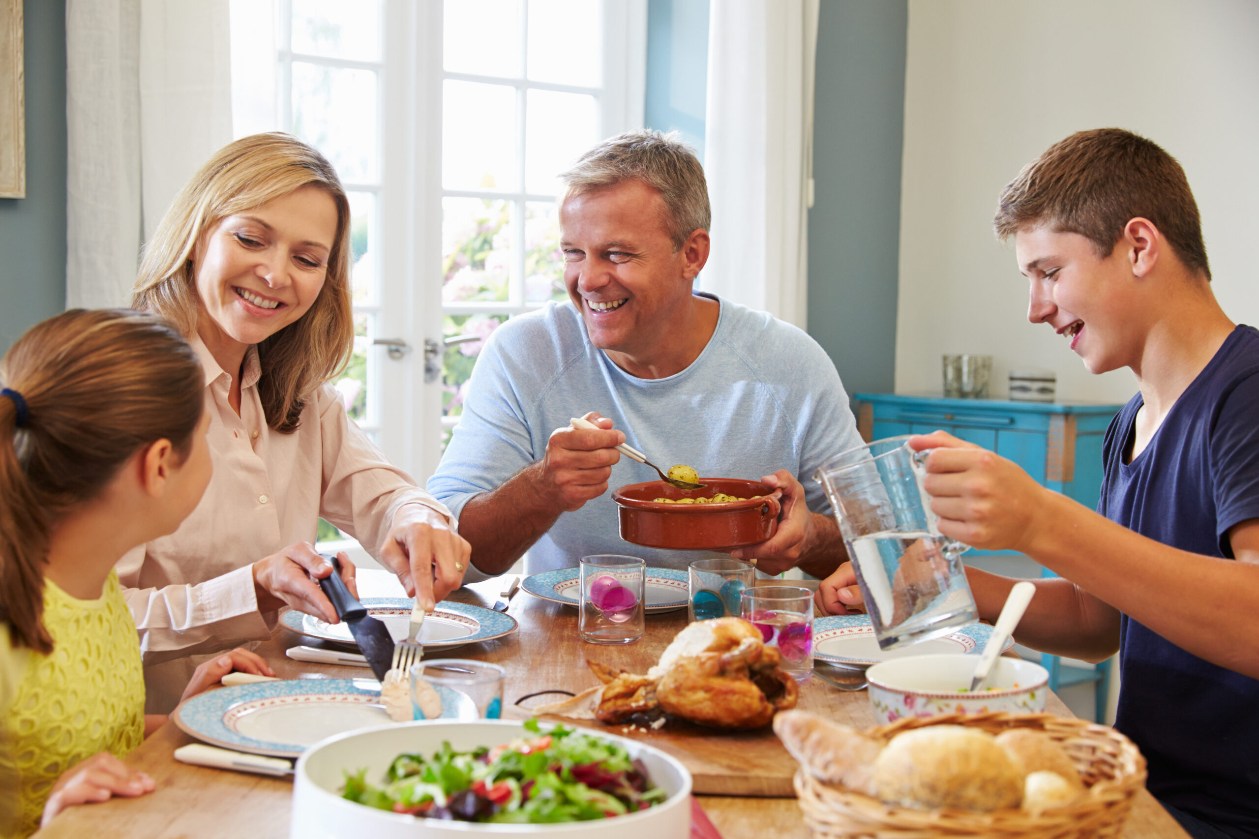 Questions to ask your kids at the table for conversation