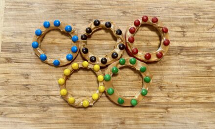 Celebrate the Summer Olympics: Apple Ring Snack!