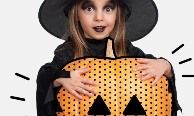 Trick or Treat Mall-O-Ween