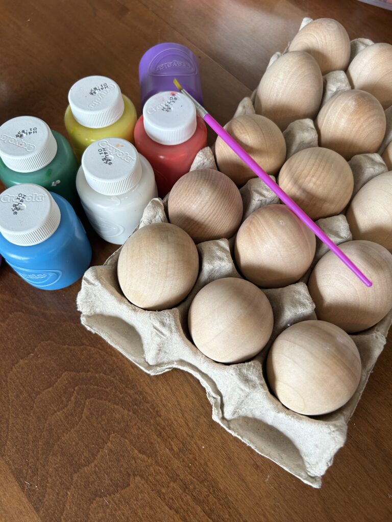 Unpainted Wood Eggs
