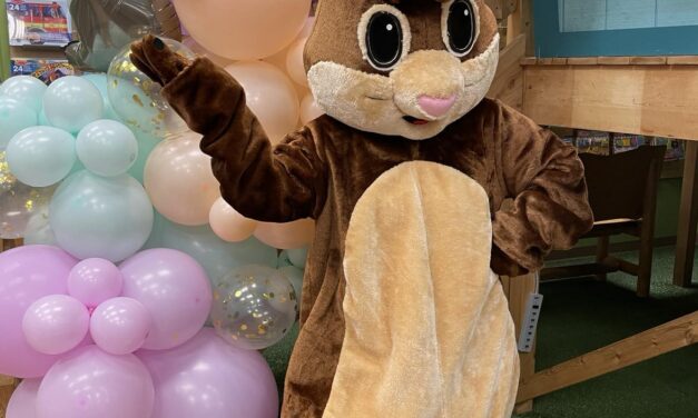 Easter Bunny at Kidtopia!