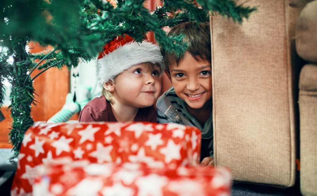 Kids Excited for Christmas, looking for their Elf