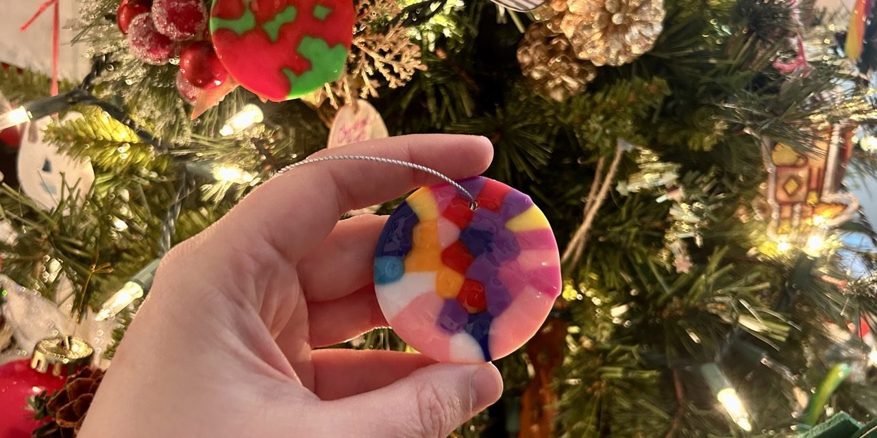 Melted Pony Bead Christmas Ornaments: A Fun & Festive Kids Craft